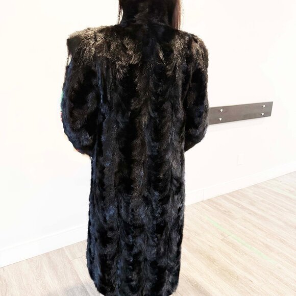 NEW PHOTOS! MINK COAT REVERSES TO WATER-RESISTANT FABRIC, BLACK & MULTICOLOUR, - Picture 10 of 14